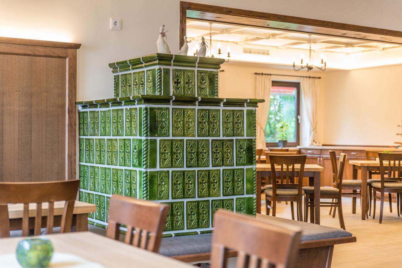 Hotel Gasthof Hainzinger Einsbach ภายนอก รูปภาพ